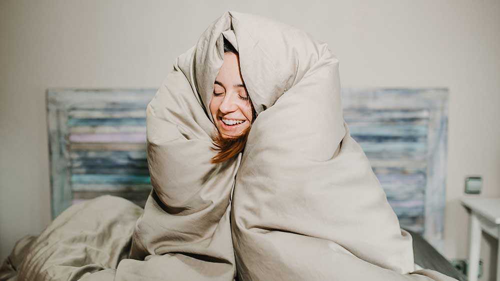 When the temperature gets too hot or too cold, use Cielo smart AC controllers.