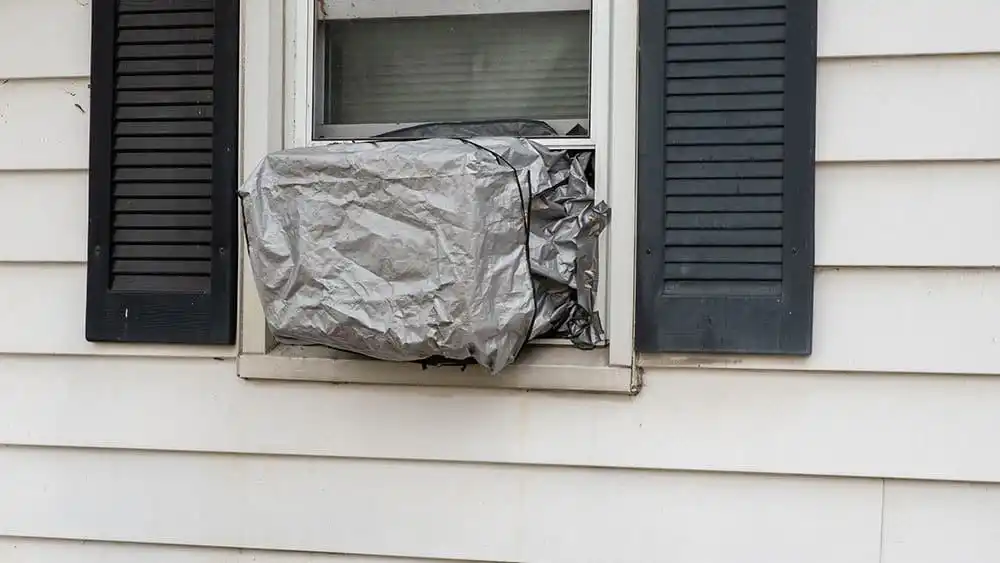 Packing air conditioner in winter.